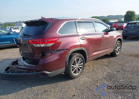 2018 Toyota Highlander Xle из США, поврежденный, VIN 5TDJZRFH4JS816767